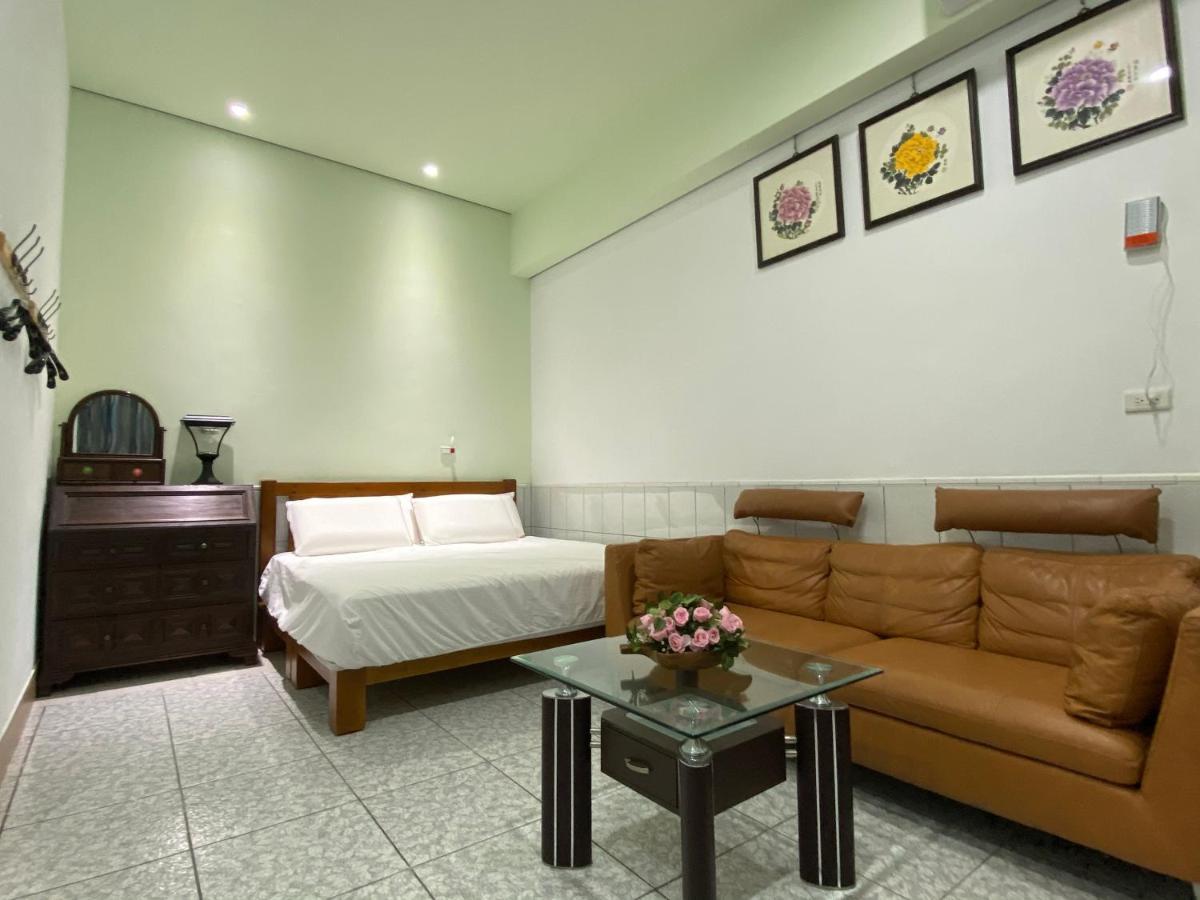 Bridgeside Homestay Pingtung Εξωτερικό φωτογραφία